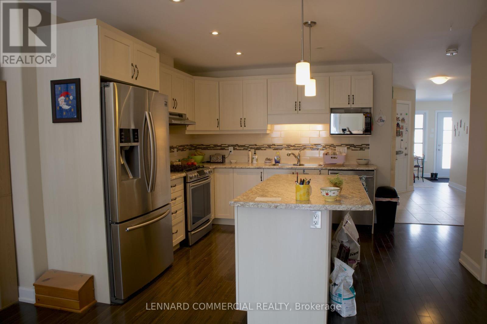 Property at 398 TWILIGHT AVENUE image 5