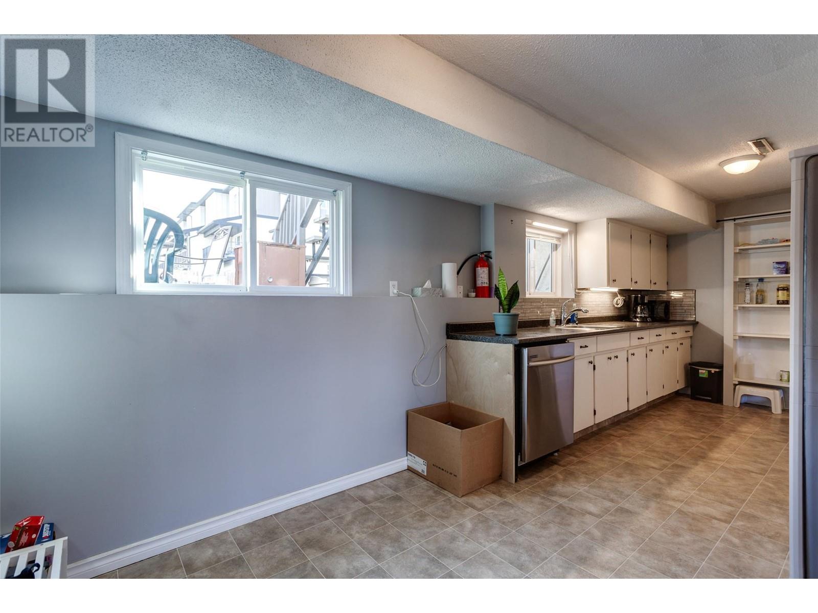 1335 Aldon Road, Kelowna, British Columbia  V1X 5A1 - Photo 24 - 10338125