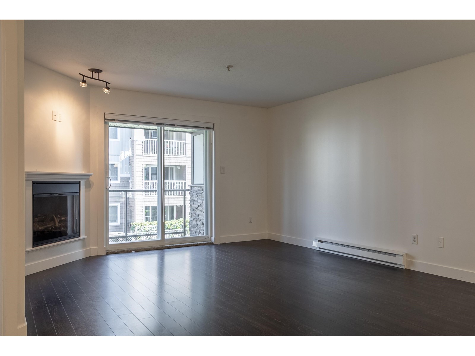 Property at 204 2038 SANDALWOOD CRESCENT image 3