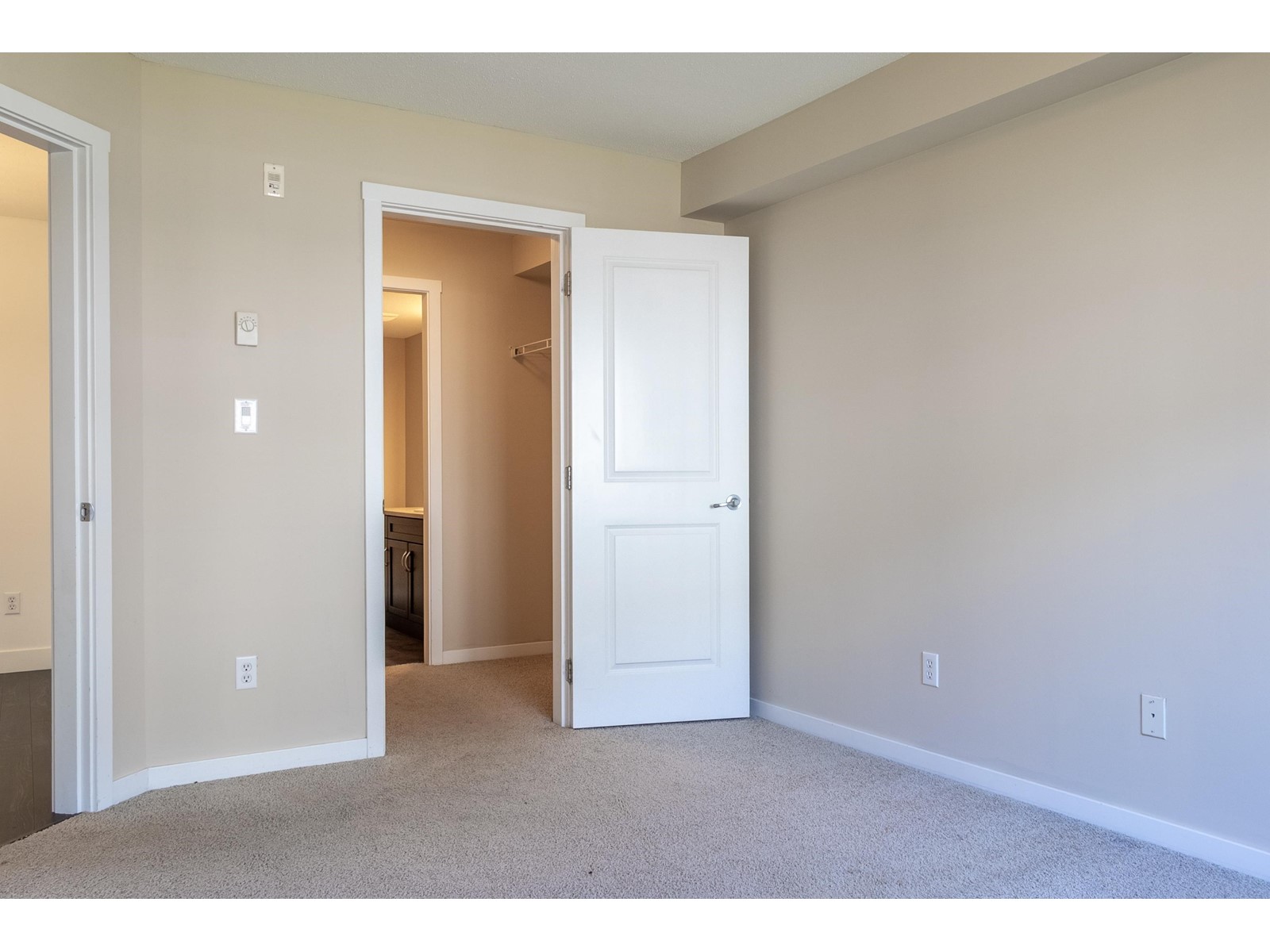 204 2038 Sandalwood Crescent, Abbotsford, British Columbia  V2S 3H6 - Photo 19 - R2974049