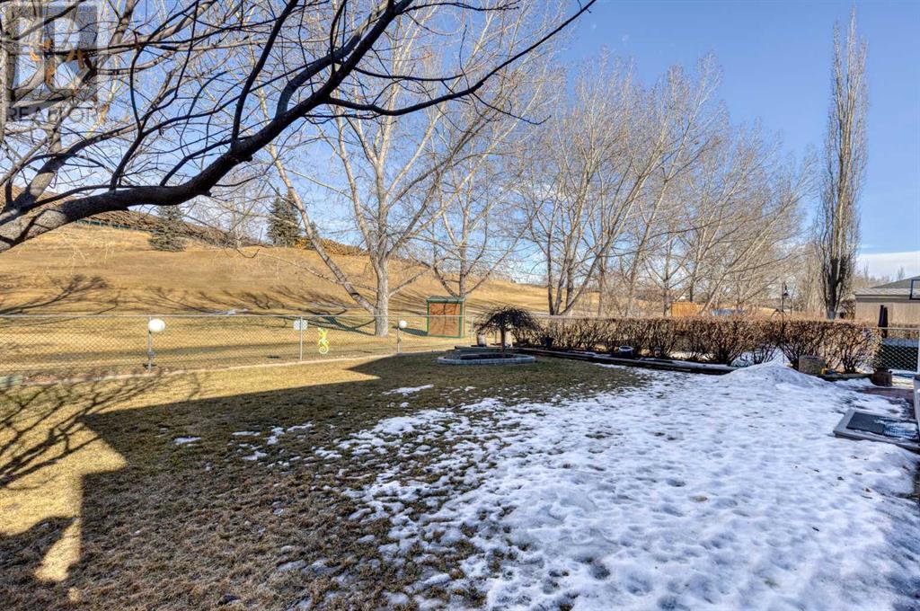 42 Riverview Drive, Cochrane, Alberta  T4C 1K1 - Photo 39 - A2197446
