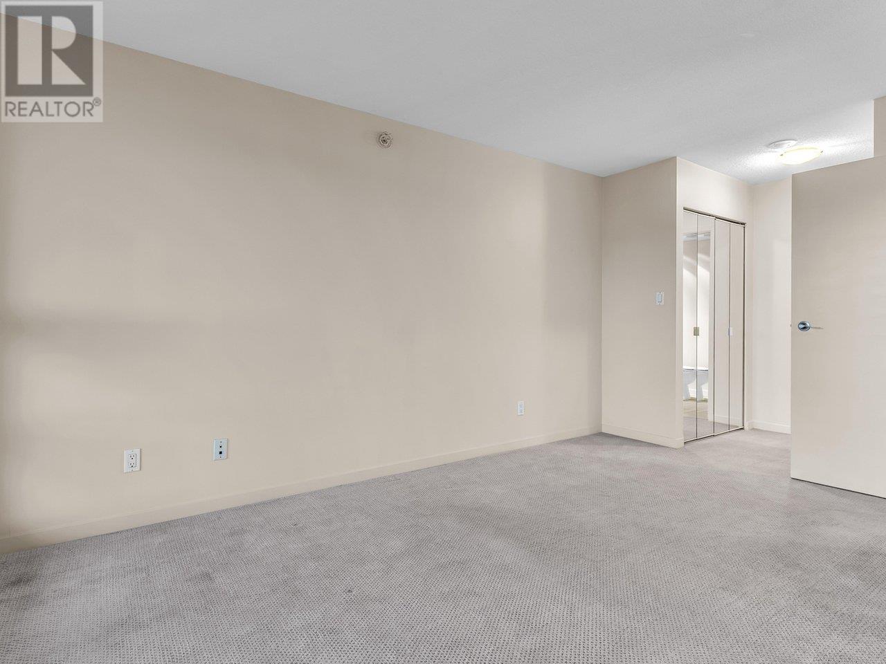 Listing Picture 29 of 37 : 702 1067 MARINASIDE CRESCENT, Vancouver / 溫哥華 - 魯藝地產 Yvonne Lu Group - MLS Medallion Club Member