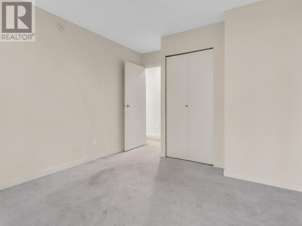 Listing Picture 24 of 37 : 702 1067 MARINASIDE CRESCENT, Vancouver / 溫哥華 - 魯藝地產 Yvonne Lu Group - MLS Medallion Club Member