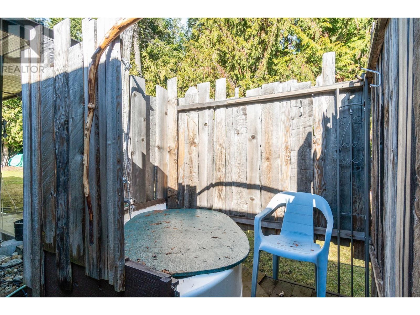 Property at 4061 Santa Road image 2