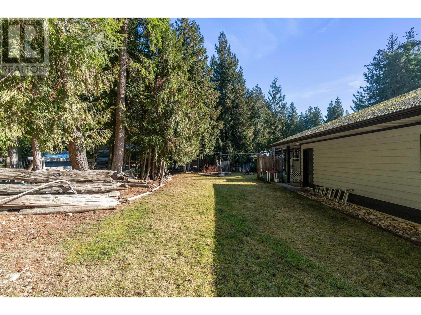 Property at 4061 Santa Road image 5