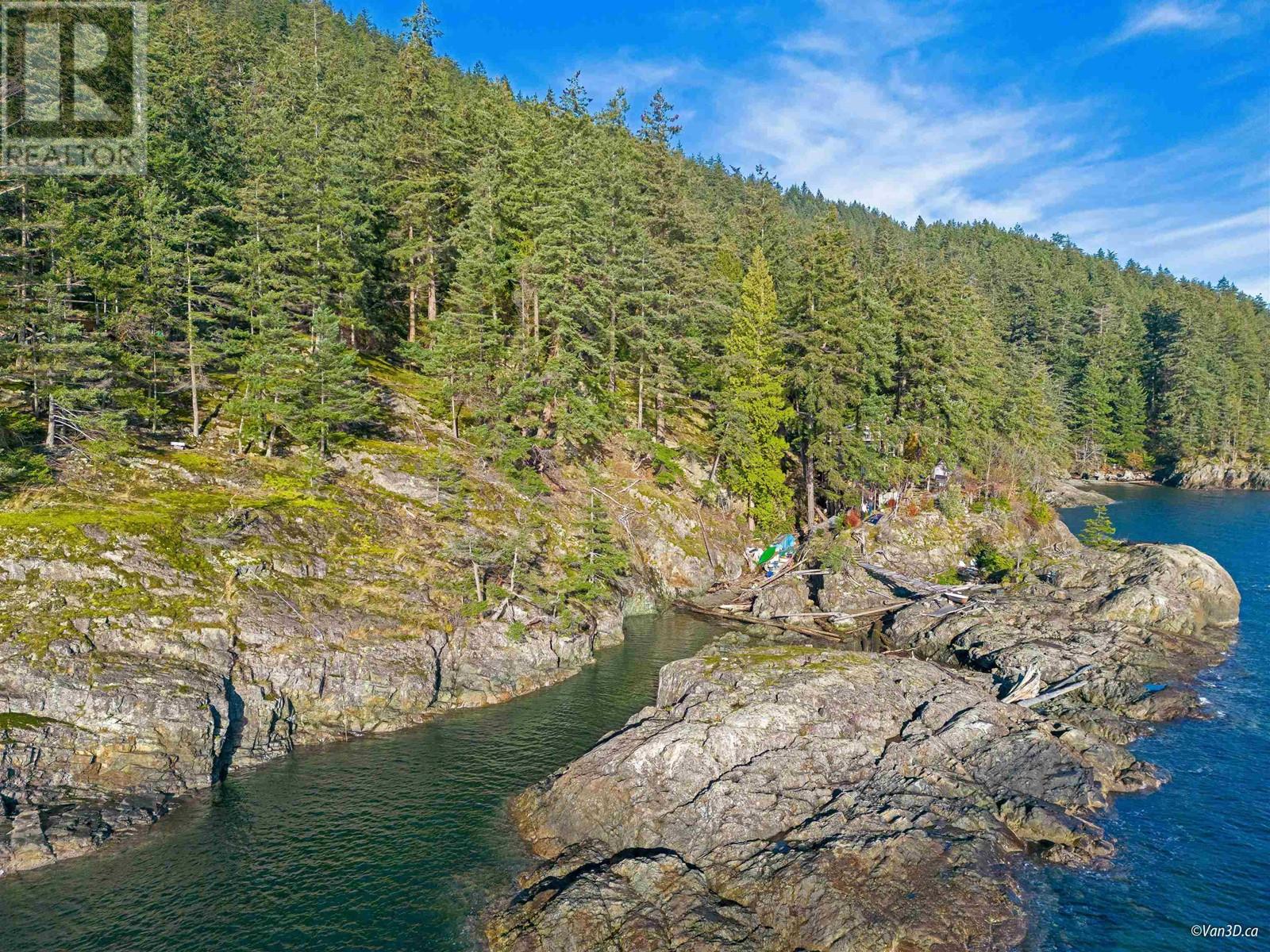 381 Waterfront, Bowen Island, British Columbia  V0N 1G2 - Photo 1 - R2928872