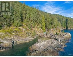 381 WATERFRONT, Bowen Island, British Columbia