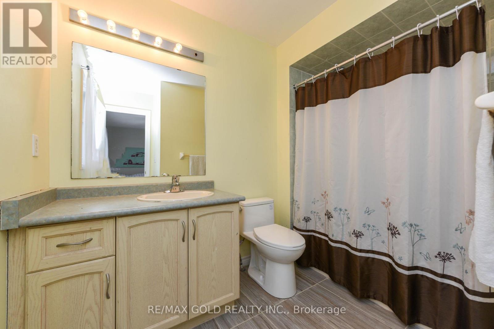 23 Attview Crescent, Brampton (Bram East), Ontario  L6P 2R5 - Photo 37 - W12008105