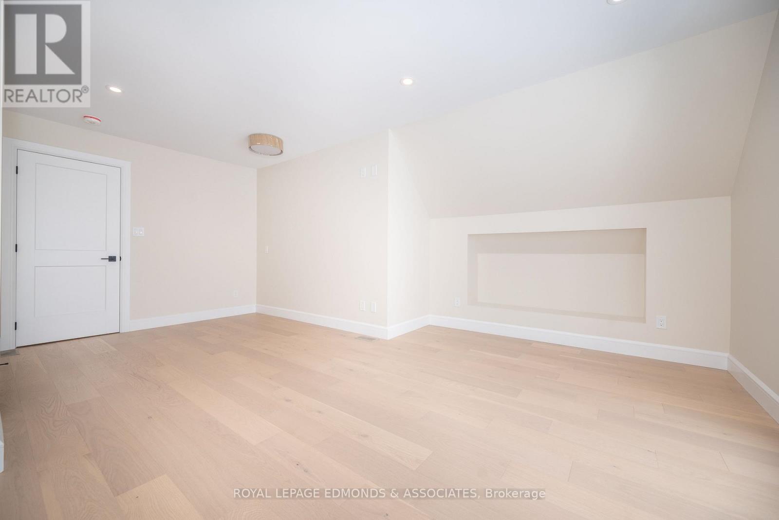 14 Fairway Drive N, Petawawa, Ontario  K8A 8N2 - Photo 29 - X12007027