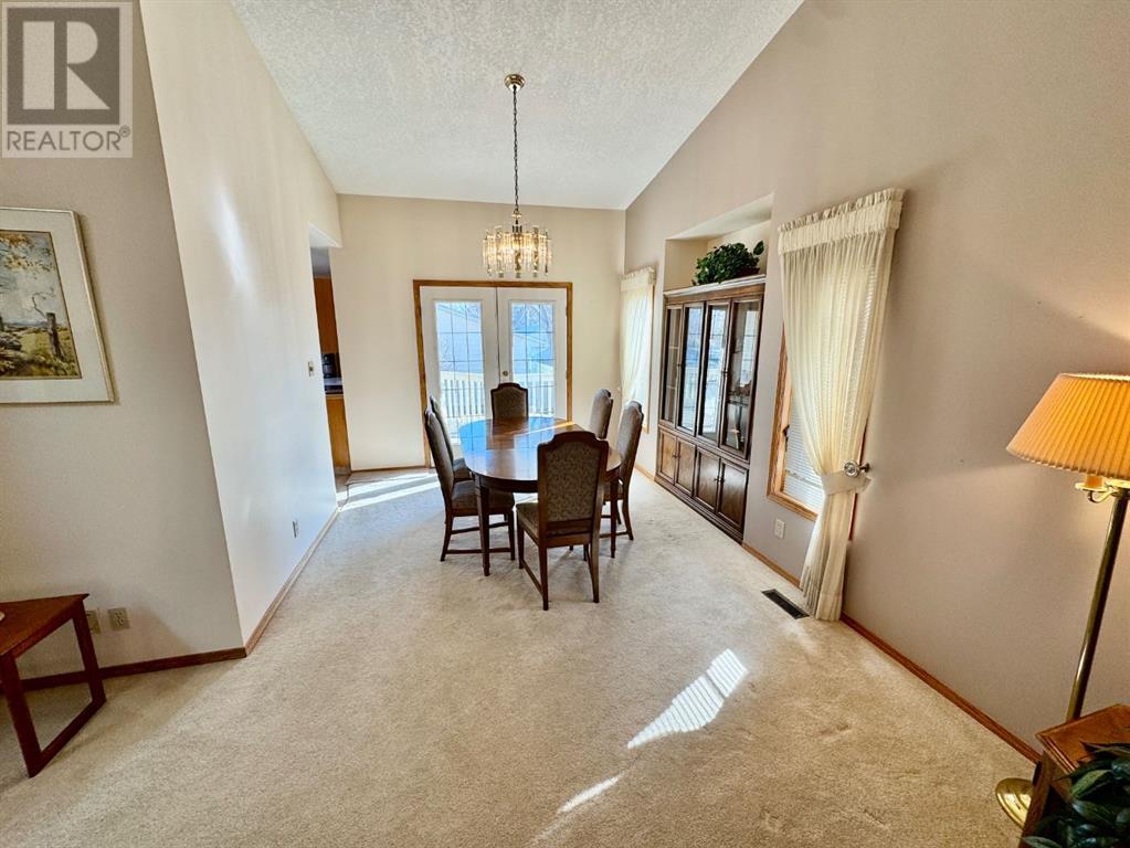 2209 19 Street, Coaldale, Alberta  T0K 0L0 - Photo 9 - A2200139