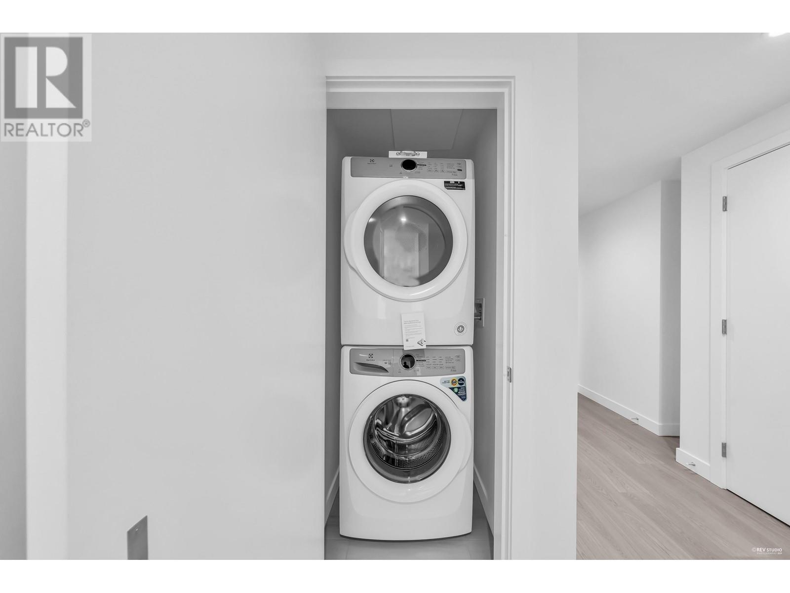 Listing Picture 21 of 33 : 2407 6537 TELFORD AVENUE, Burnaby / 本拿比 - 魯藝地產 Yvonne Lu Group - MLS Medallion Club Member