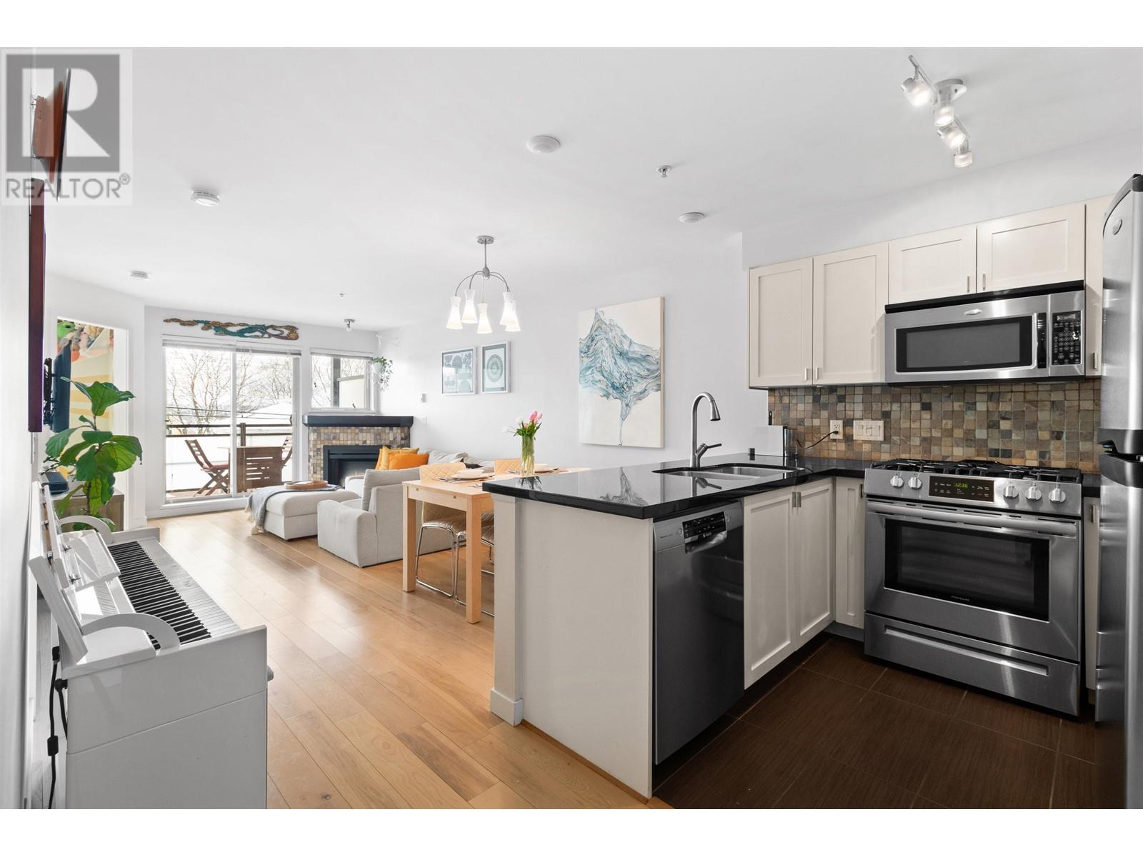 304 405 Skeena Street, Vancouver, British Columbia  V5K 0A3 - Photo 7 - R2975157