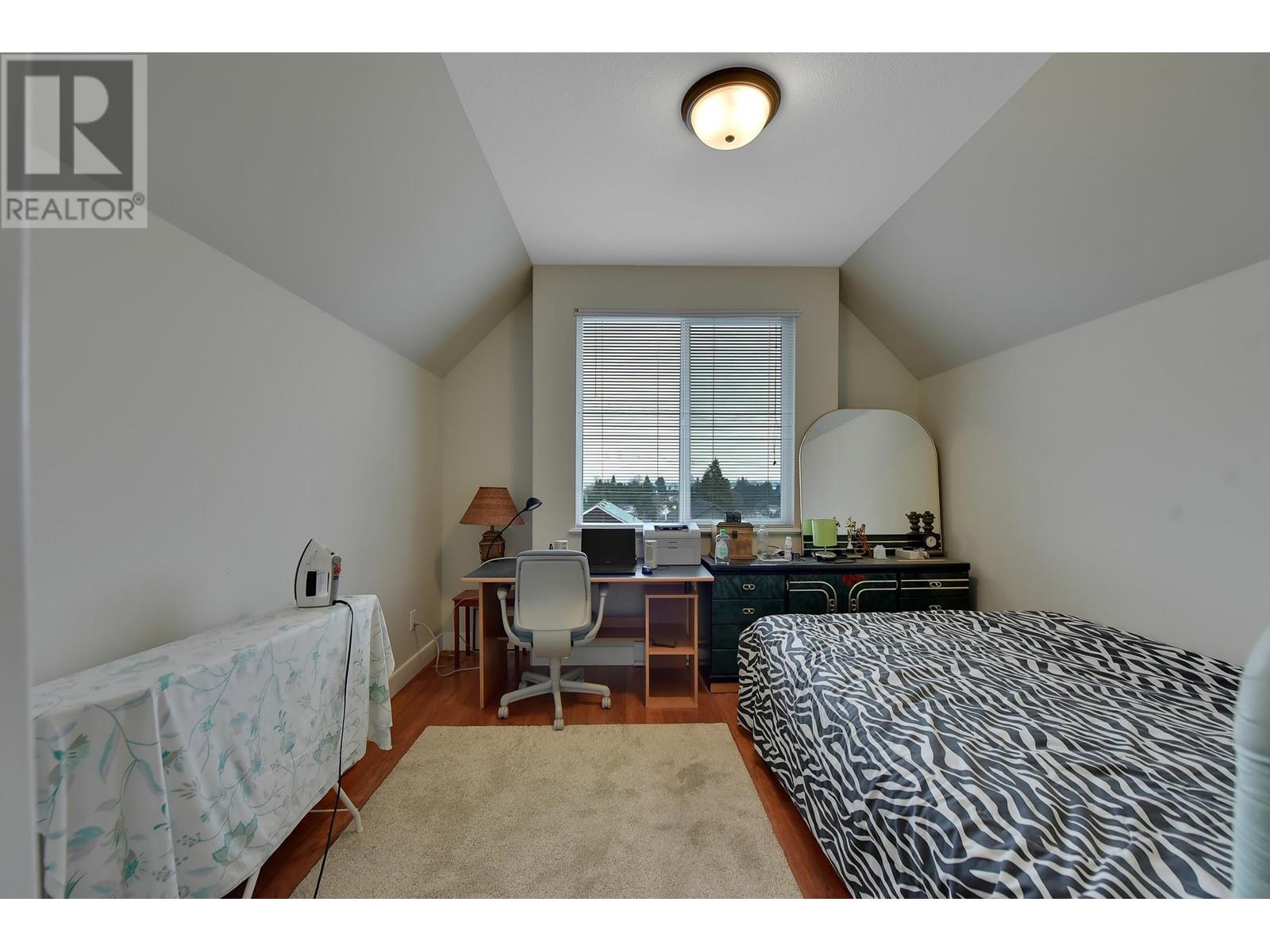 1864 Pitt River Road, Port Coquitlam, British Columbia  V6B 6H4 - Photo 21 - R2974713