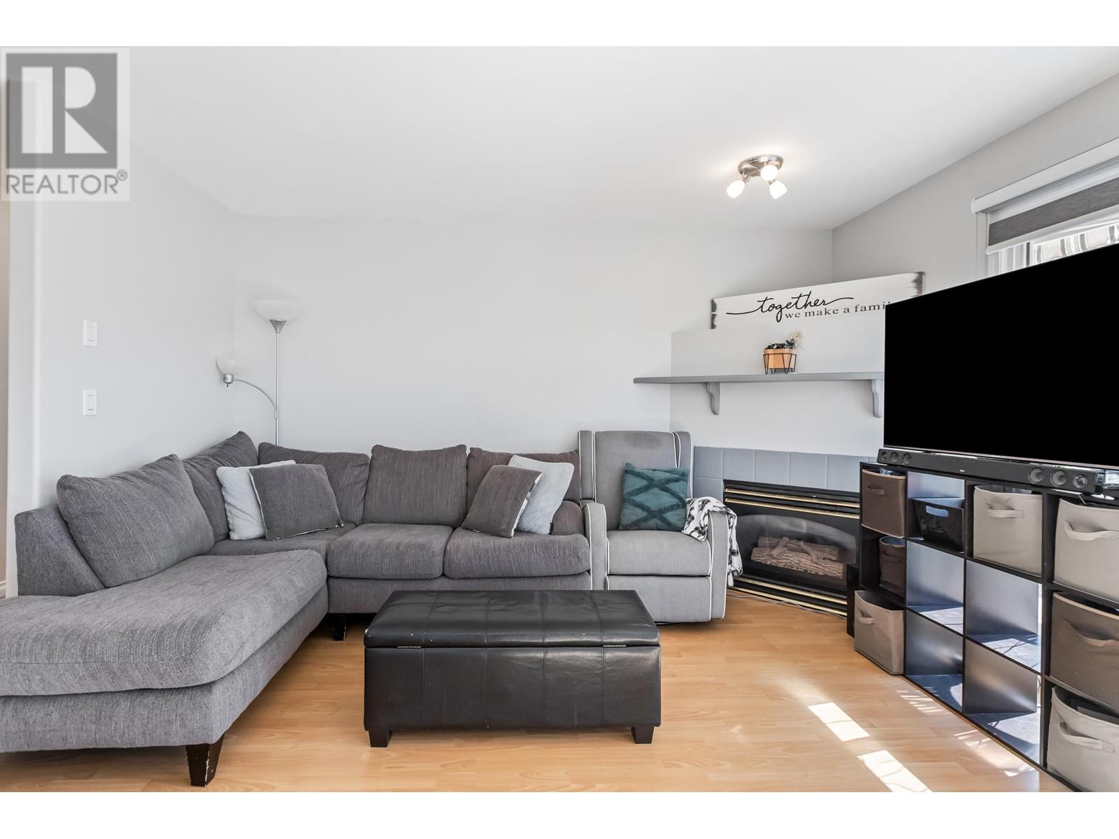 20660 Thorne Avenue, Maple Ridge, British Columbia  V2X 2K8 - Photo 18 - R2975173