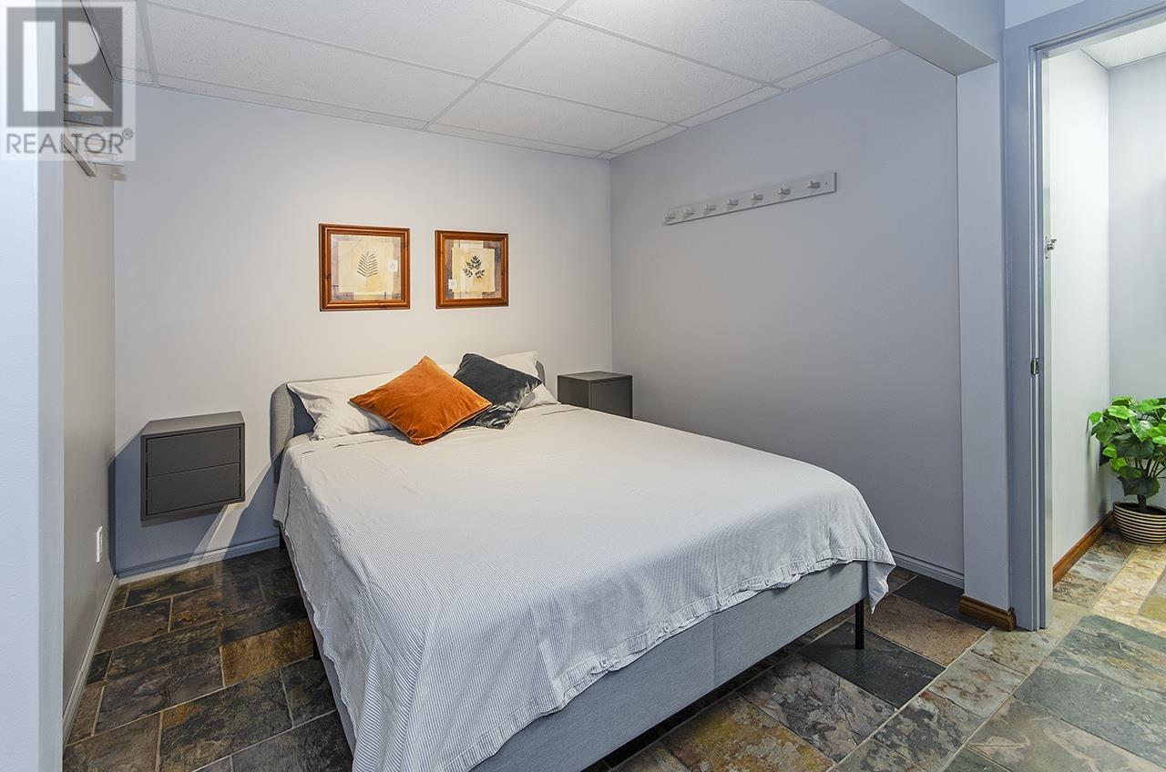 1651 Scarborough Crescent, Port Coquitlam, British Columbia  V3C 2P9 - Photo 18 - R2975181