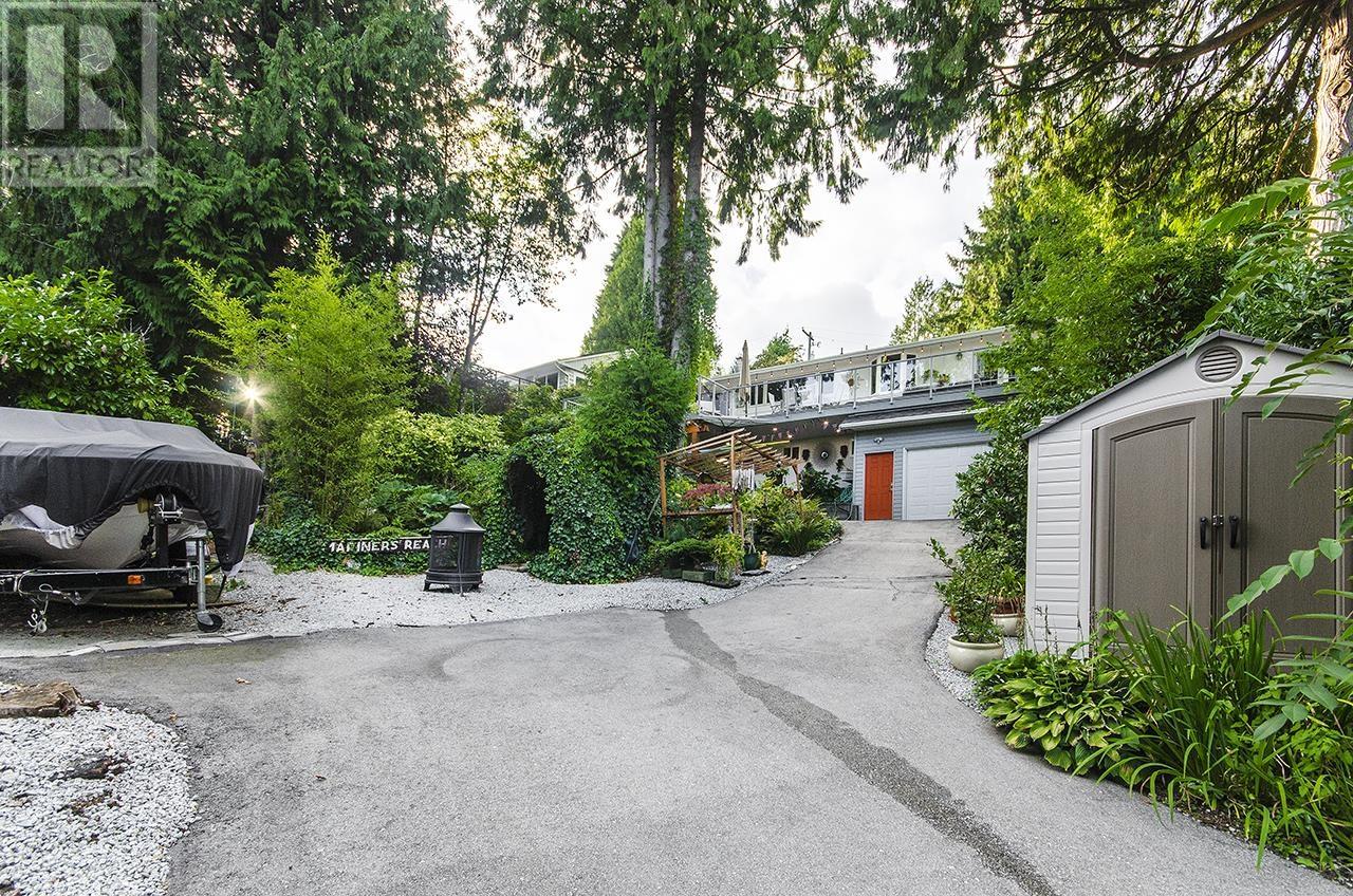 1651 Scarborough Crescent, Port Coquitlam, British Columbia  V3C 2P9 - Photo 39 - R2975181
