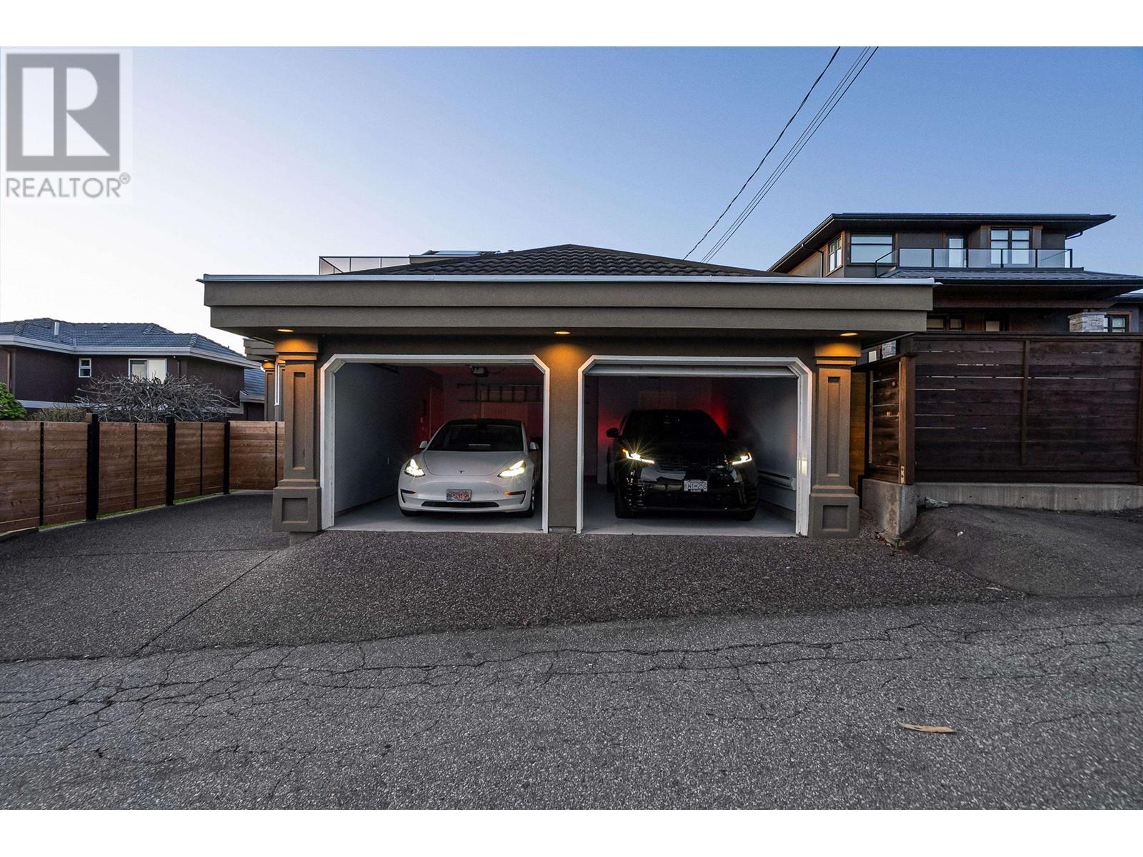 5770 Charles Street, Burnaby, British Columbia  V5B 2G4 - Photo 36 - R2975183
