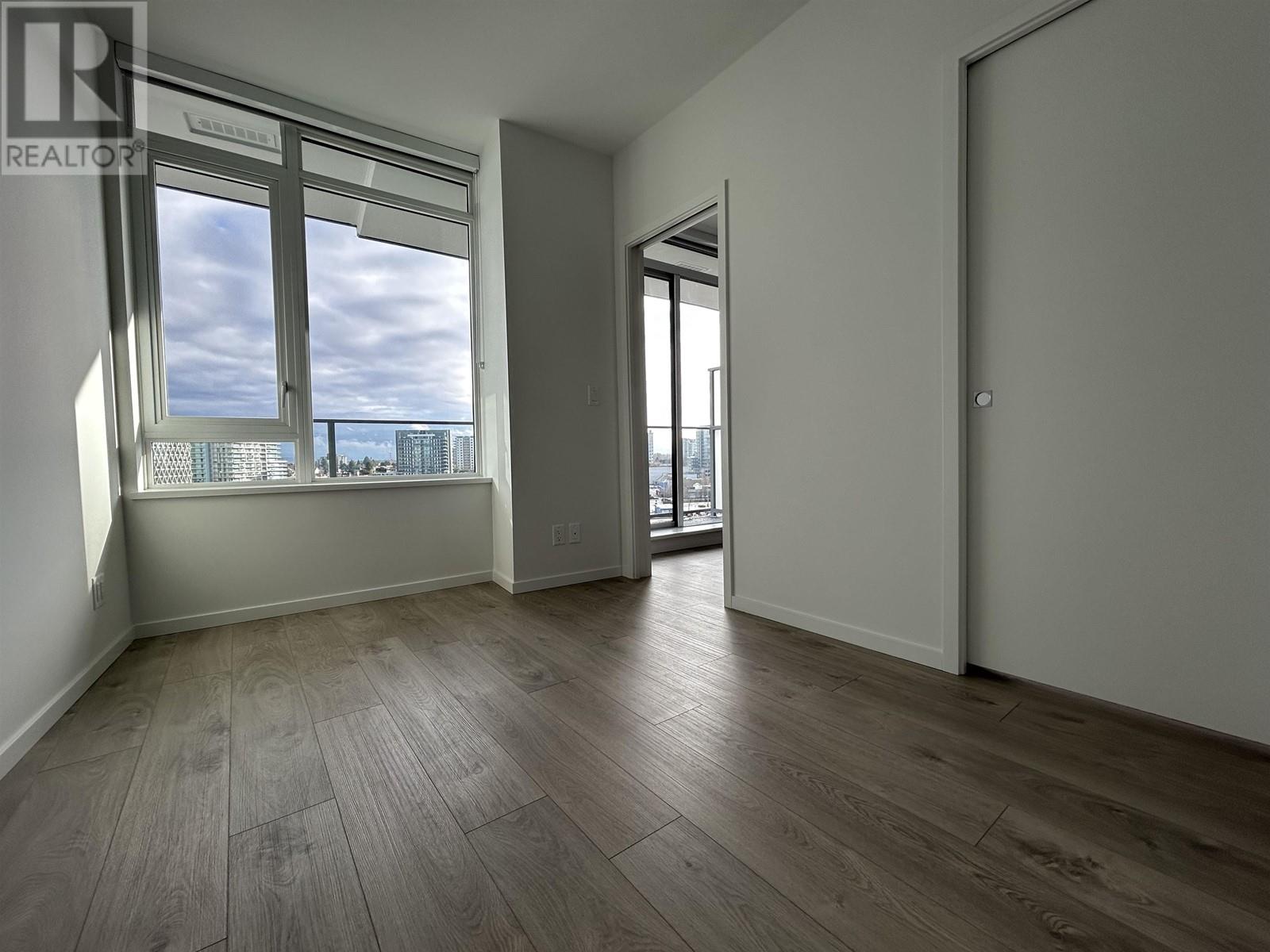 Listing Picture 6 of 26 : 713 6788 MINORU BOULEVARD, Richmond / 烈治文 - 魯藝地產 Yvonne Lu Group - MLS Medallion Club Member