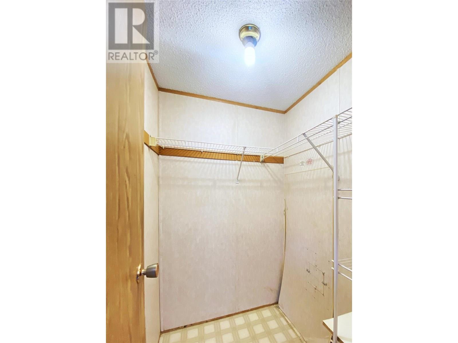 655 Caouette Road, Sorrento, British Columbia  V0E 2W1 - Photo 16 - 10337316