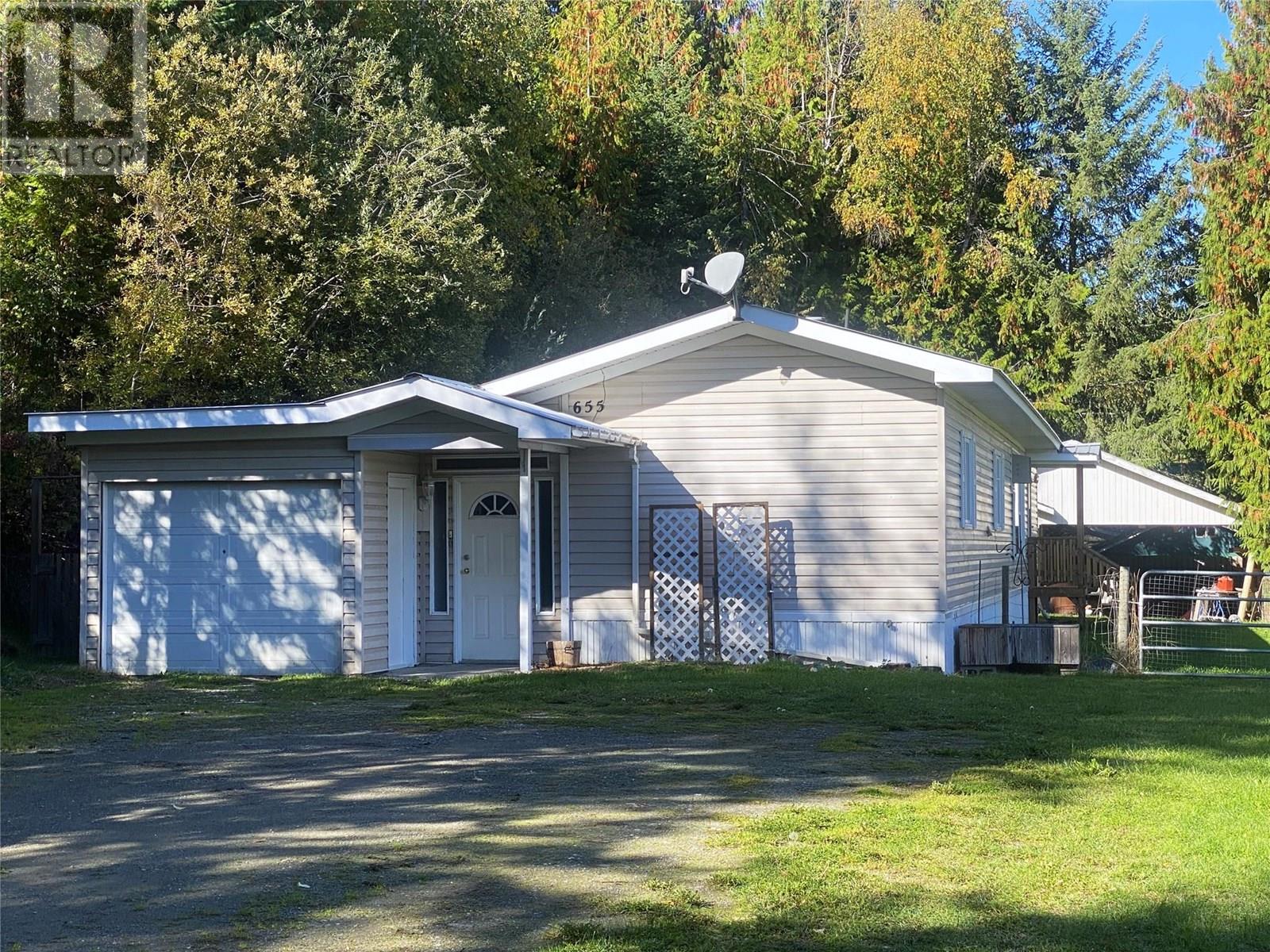 655 Caouette Road, Sorrento, British Columbia  V0E 2W1 - Photo 42 - 10337316