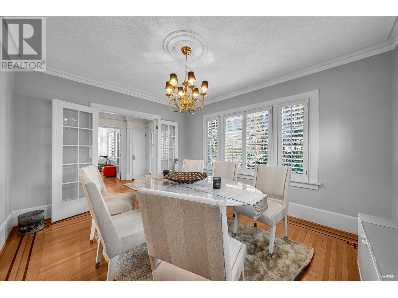 Listing Picture 4 of 40 : 1122 W 27TH AVENUE, Vancouver / 溫哥華 - 魯藝地產 Yvonne Lu Group - MLS Medallion Club Member