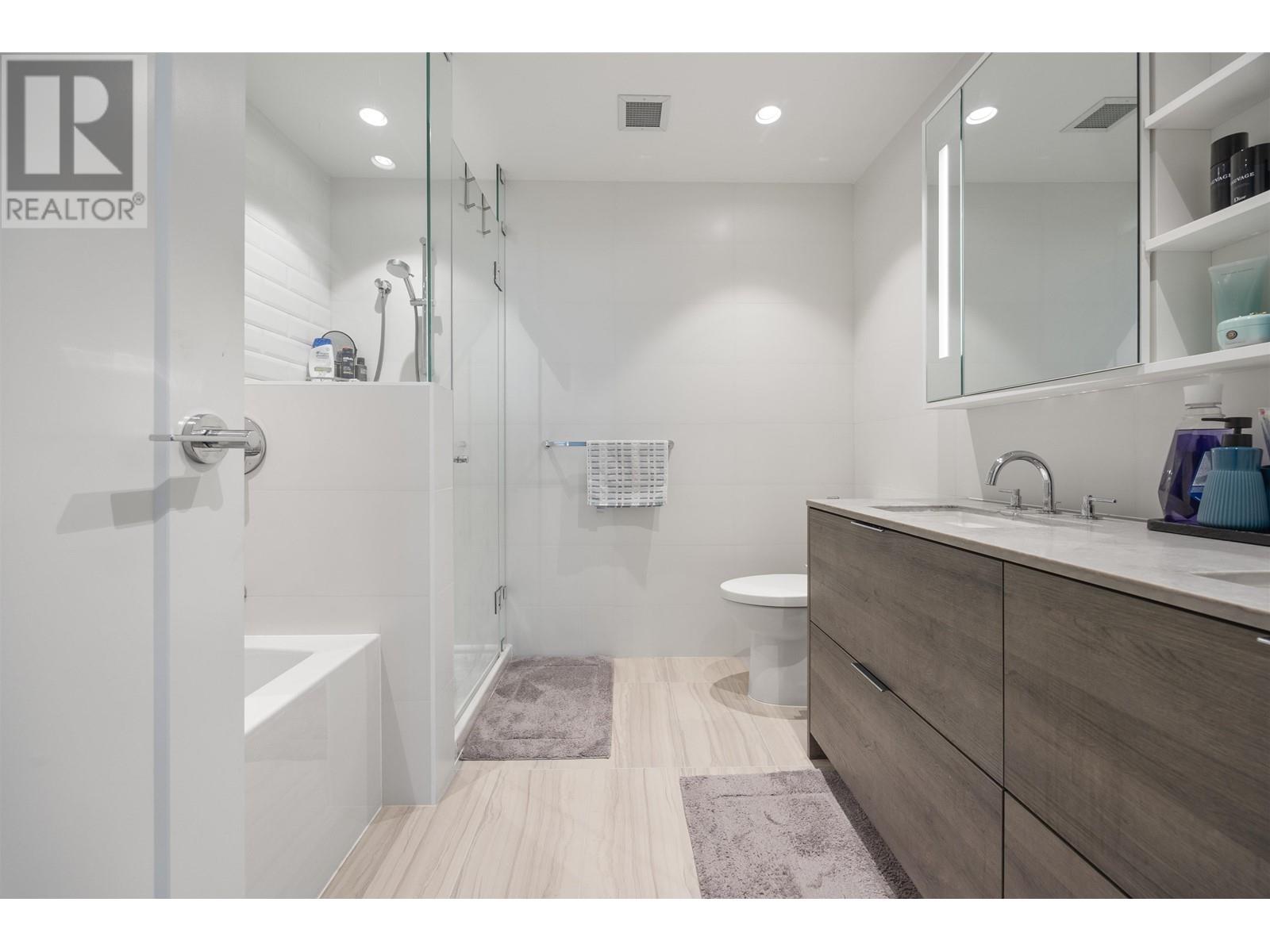 1604 1045 Austin Avenue, Coquitlam, British Columbia  V3K 0G9 - Photo 19 - R2974178