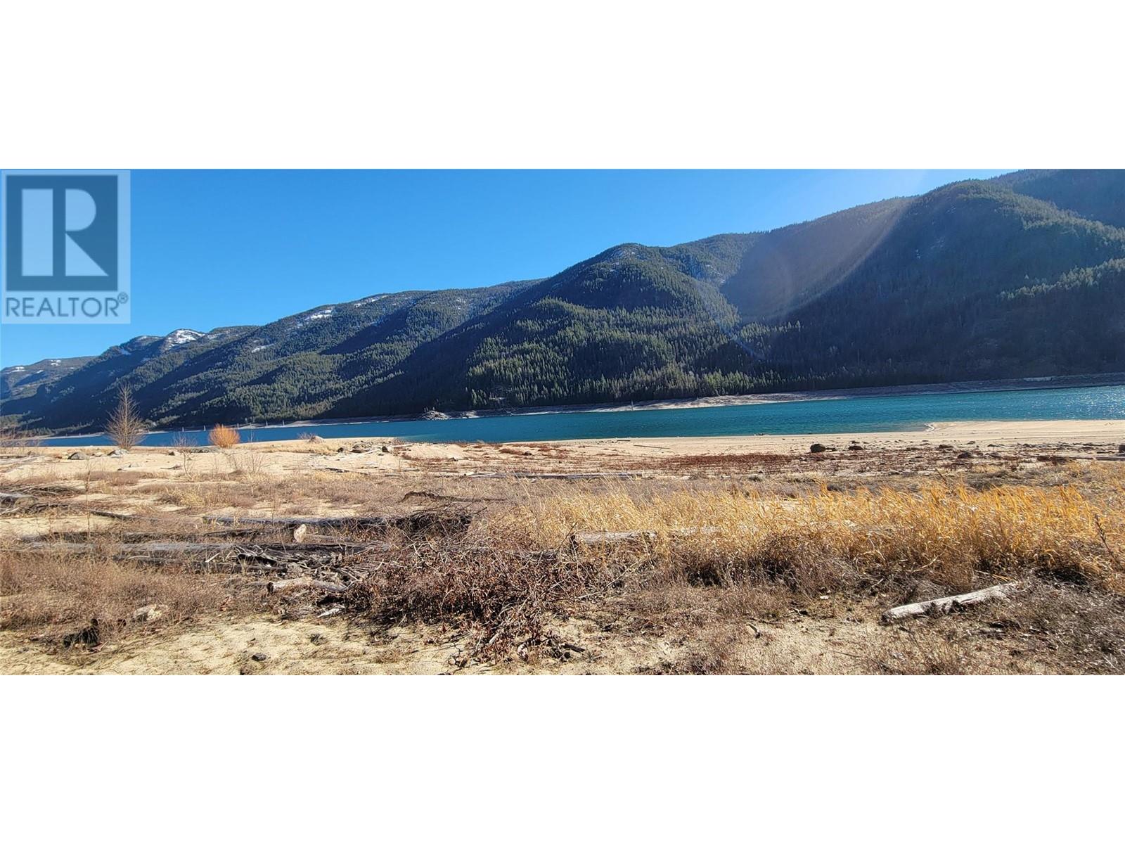 5378 Broadwater Road, Castlegar, British Columbia  V2N 4V8 - Photo 11 - 10338071