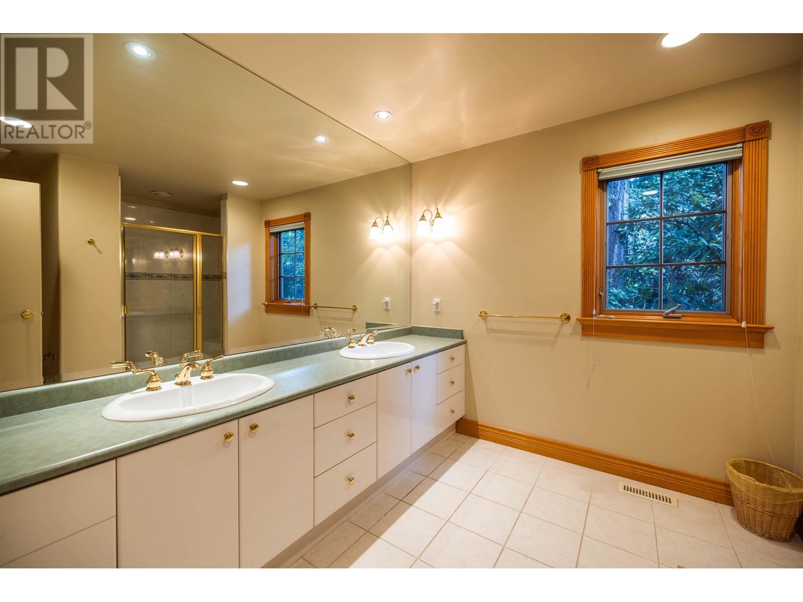 4 725 Rochester Avenue, Coquitlam, British Columbia  V3K 2V9 - Photo 16 - R2975127