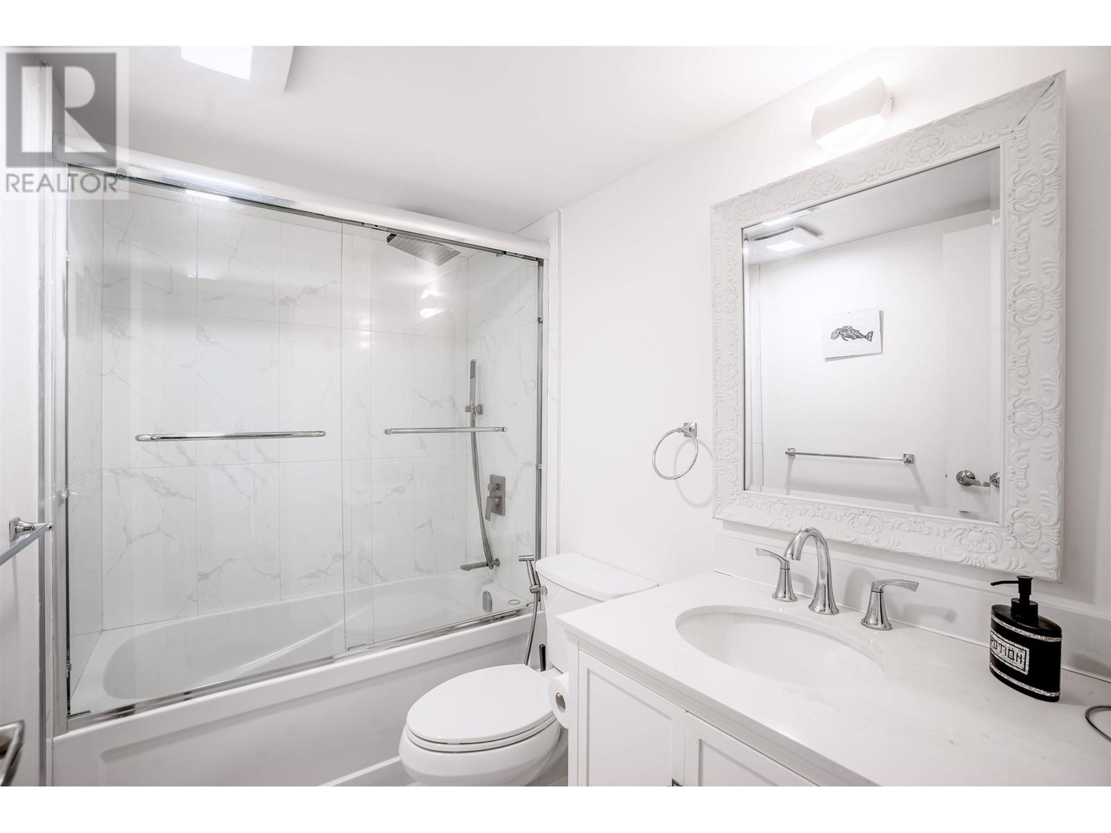 505 2012 Fullerton Avenue, North Vancouver, British Columbia  V7P 3E3 - Photo 12 - R2975122