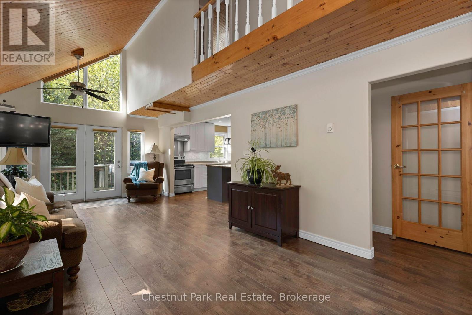 954 Dickie Lake Road, Lake Of Bays, Ontario  P0B 1A0 - Photo 13 - X12008165