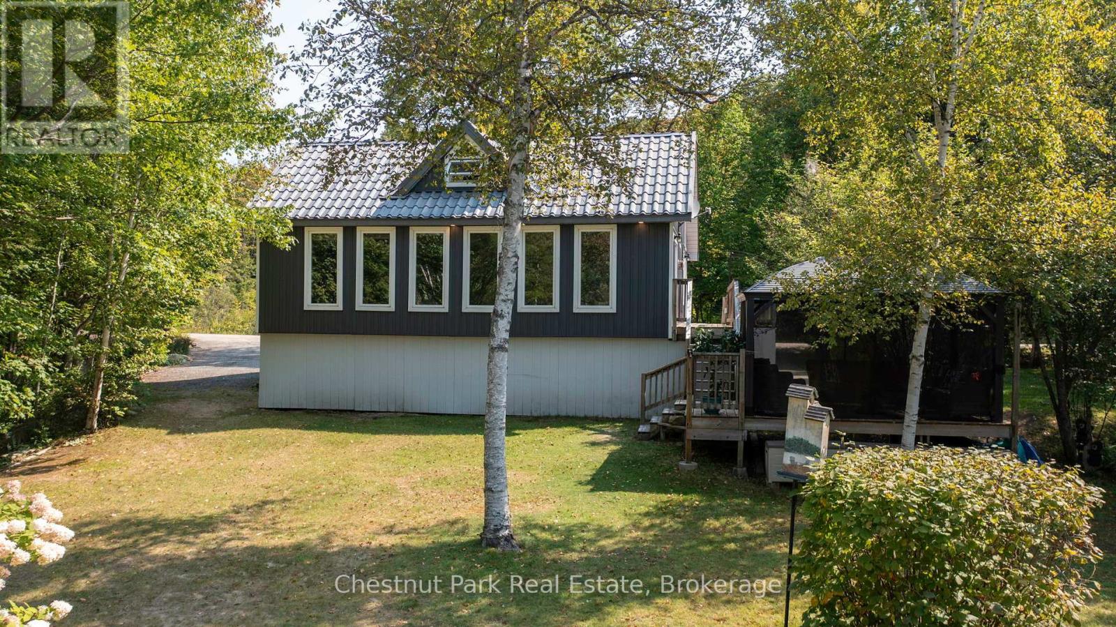 954 Dickie Lake Road, Lake Of Bays, Ontario  P0B 1A0 - Photo 5 - X12008165