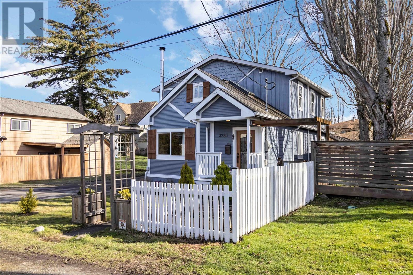 3283 Albion Rd, Saanich, British Columbia  V8Z 3T5 - Photo 5 - 987694