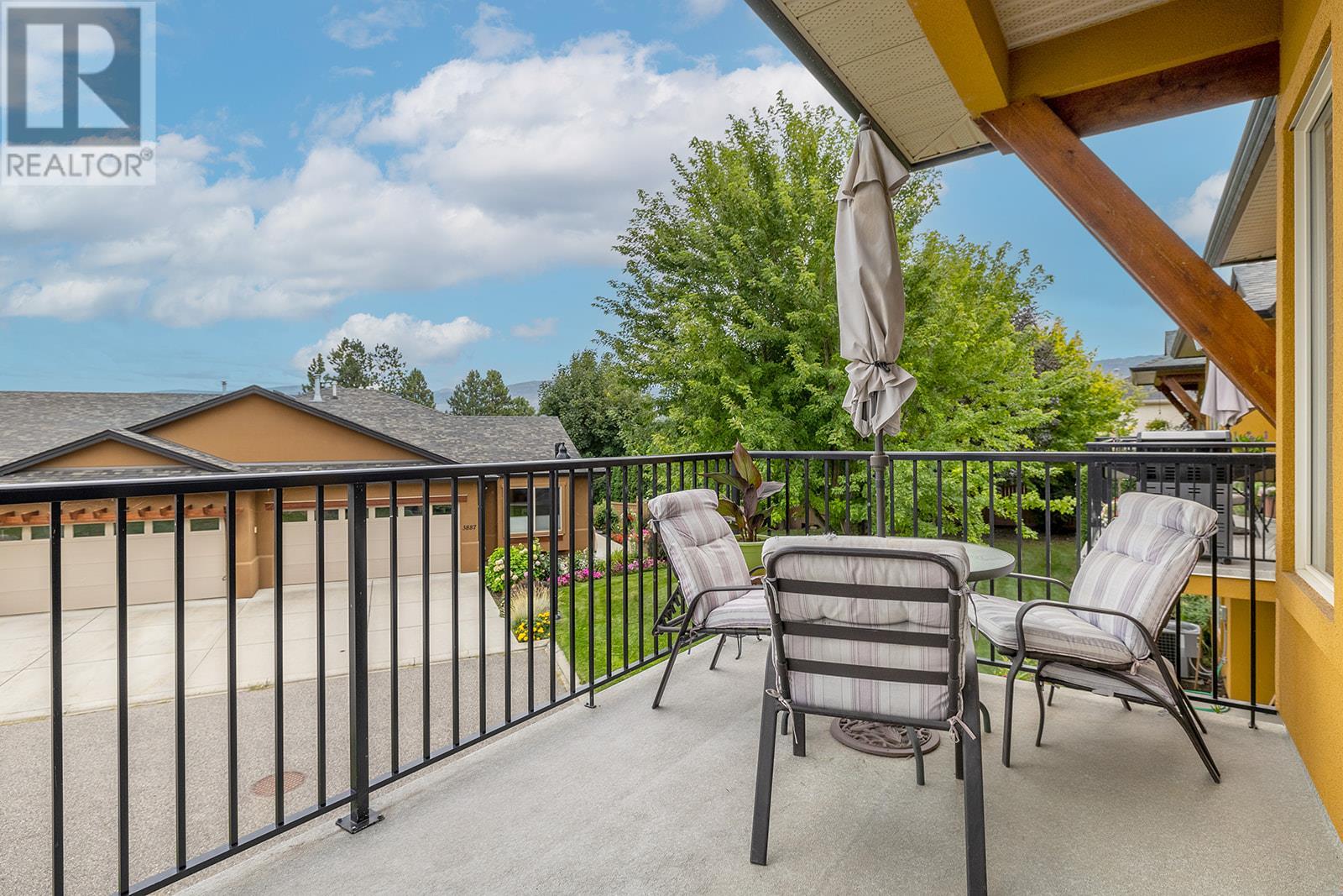 Property at 3863 Sonoma Pines Drive image 4