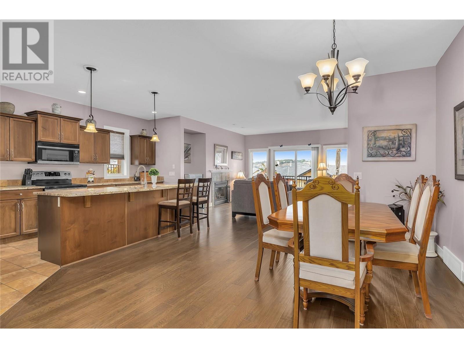 3863 Sonoma Pines Drive, Westbank, British Columbia  V4T 2Z5 - Photo 11 - 10331444