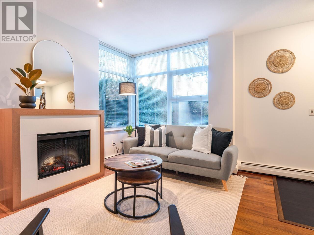 1303 Civic Place Mews, North Vancouver, British Columbia  V7M 0B2 - Photo 6 - R2968541