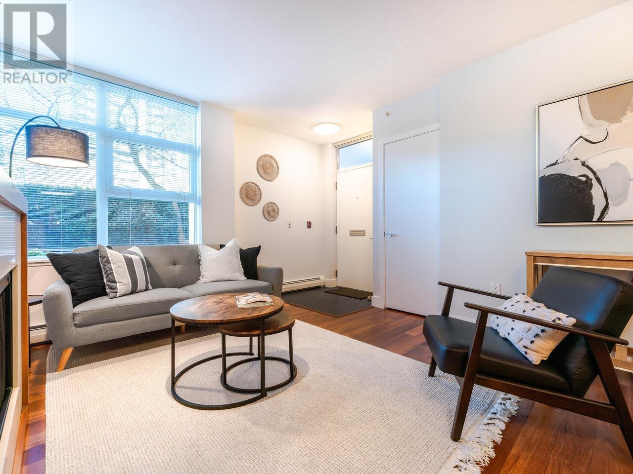 1303 Civic Place Mews, North Vancouver, British Columbia  V7M 0B2 - Photo 5 - R2968541