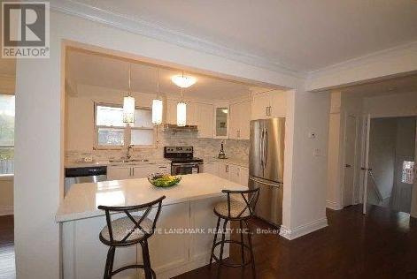 Property at 34 GENTRY CRESCENT image 3