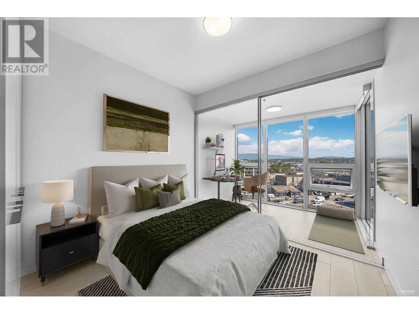 815 180 E 2nd Avenue, Vancouver, British Columbia  V5T 0K4 - Photo 1 - R2975177