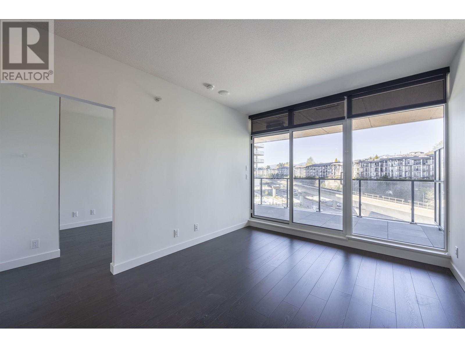 Listing Picture 6 of 24 : 305 4890 LOUGHEED HIGHWAY, Burnaby / 本拿比 - 魯藝地產 Yvonne Lu Group - MLS Medallion Club Member