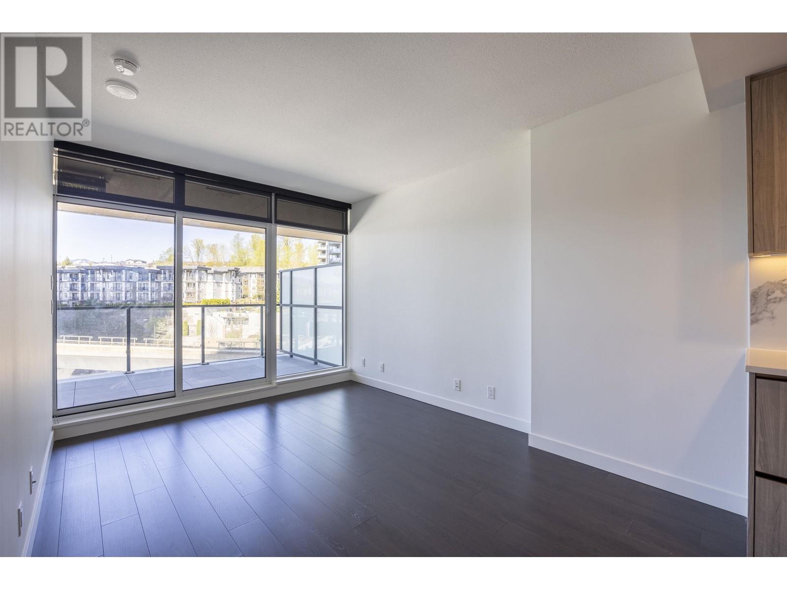 Listing Picture 5 of 24 : 305 4890 LOUGHEED HIGHWAY, Burnaby / 本拿比 - 魯藝地產 Yvonne Lu Group - MLS Medallion Club Member