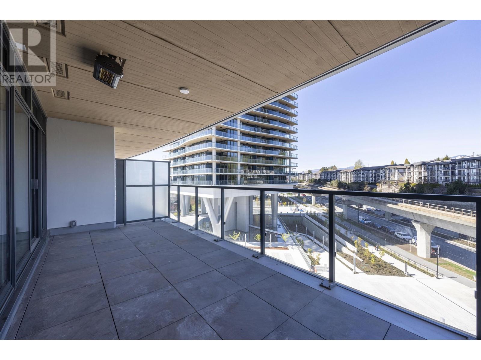 Listing Picture 20 of 24 : 305 4890 LOUGHEED HIGHWAY, Burnaby / 本拿比 - 魯藝地產 Yvonne Lu Group - MLS Medallion Club Member