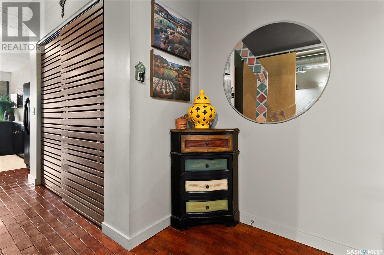 404 12 23rd Street E, Saskatoon, Saskatchewan S7K 0H5 - Photo 2 - SK998378