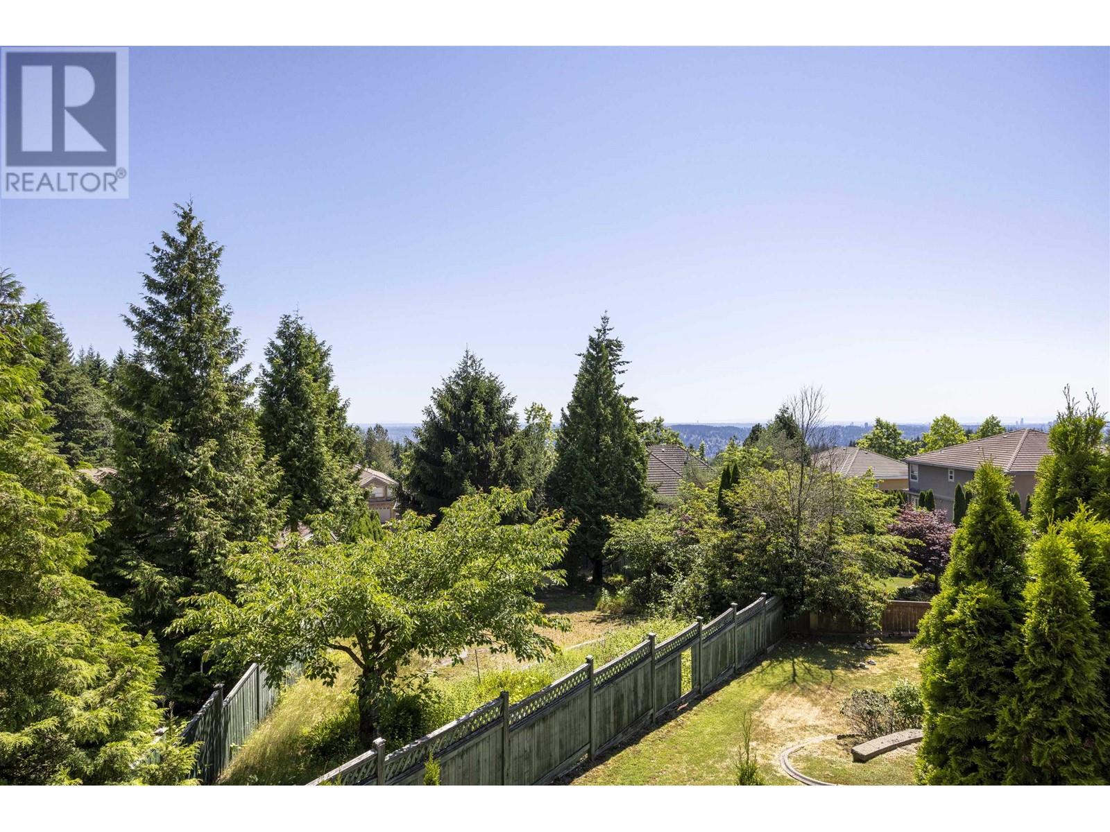 1625 Parkway Boulevard, Coquitlam, British Columbia  V3E 3M7 - Photo 34 - R2975209
