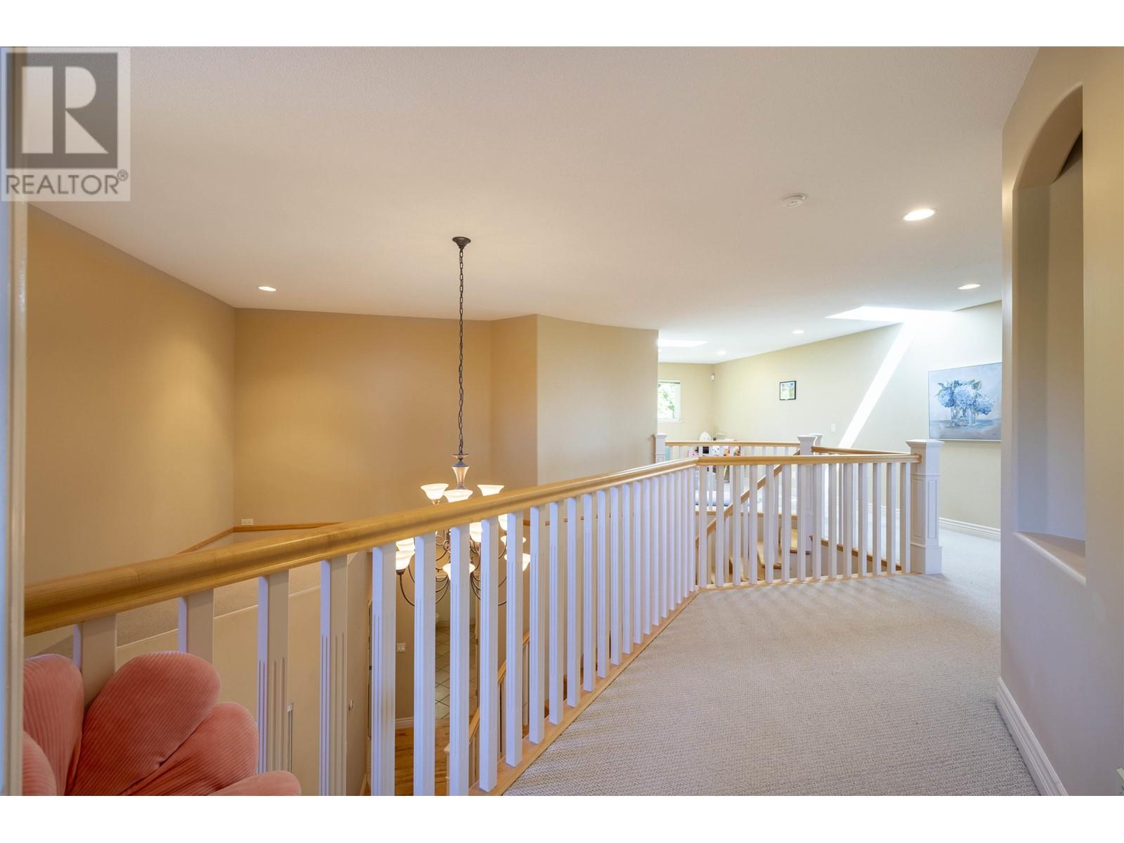 1625 Parkway Boulevard, Coquitlam, British Columbia  V3E 3M7 - Photo 21 - R2975209