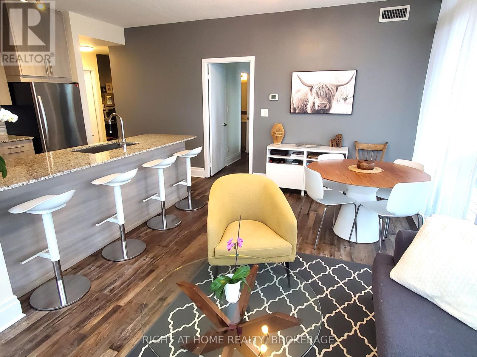 Property at 2603 - 4099 BRICKSTONE MEWS image 5