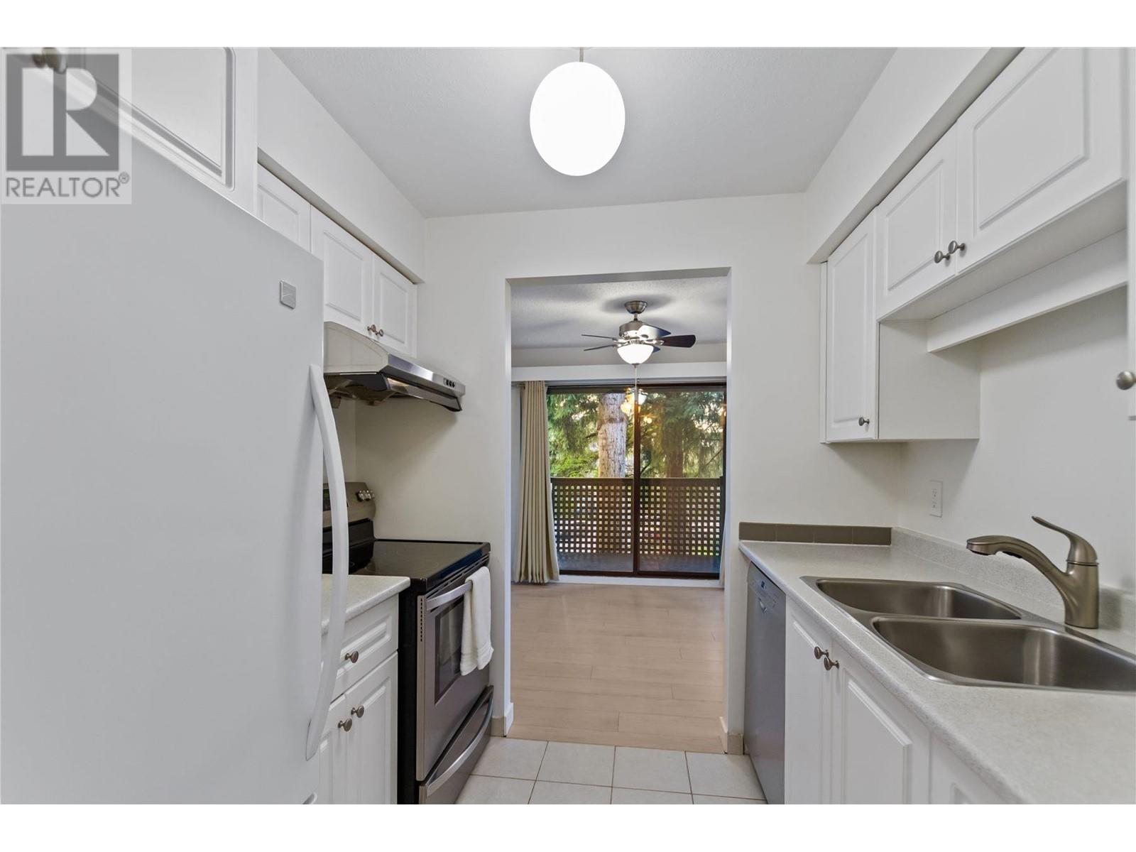312 1210 Pacific Street, Coquitlam, British Columbia  V3B 6K3 - Photo 5 - R2972762