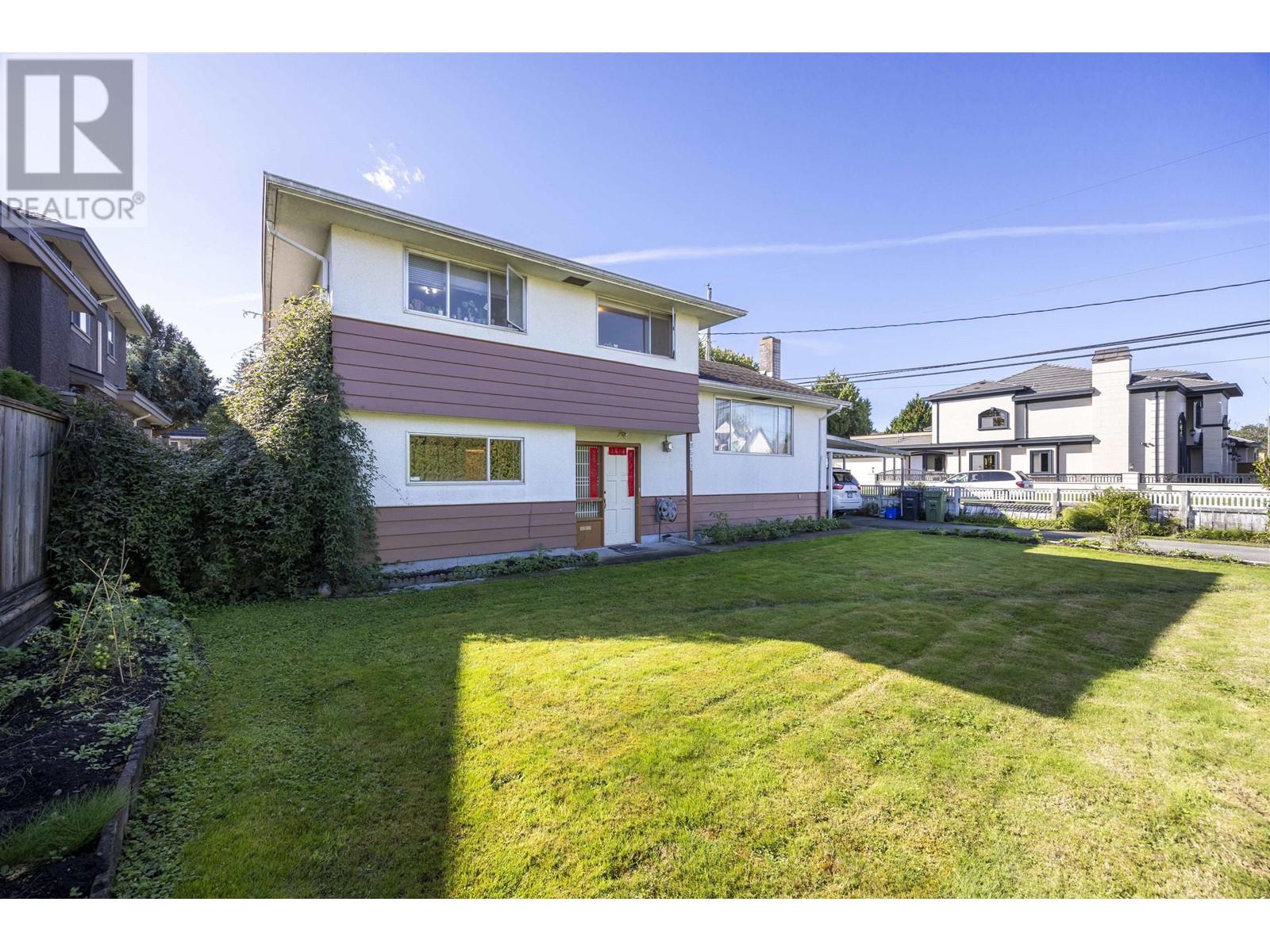 Listing Picture 25 of 26 : 9511 PINEWELL CRESCENT, Richmond / 烈治文 - 魯藝地產 Yvonne Lu Group - MLS Medallion Club Member