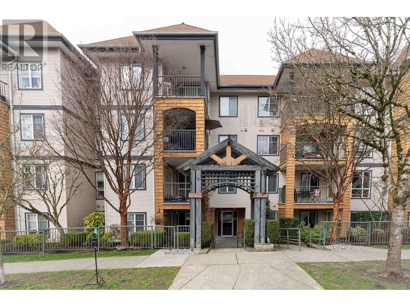 206 12207 224 STREET, Maple Ridge, British Columbia