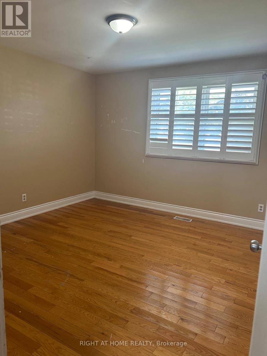 Property at 1592 HIGHWAY # 2 STREET image 4