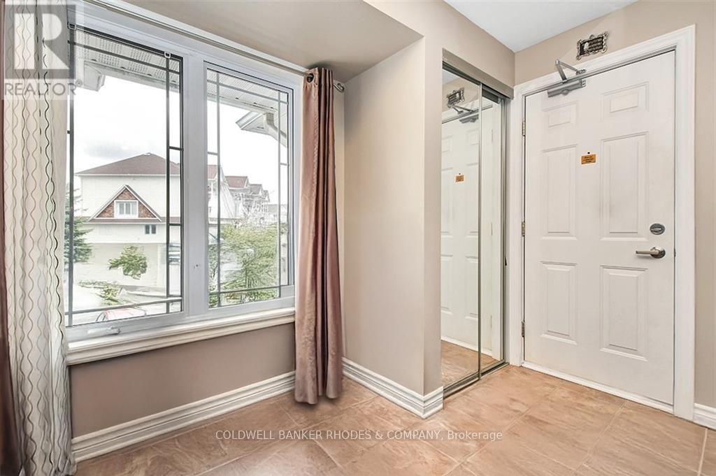 Property at 114 BRENTMORE PRIVATE image 3